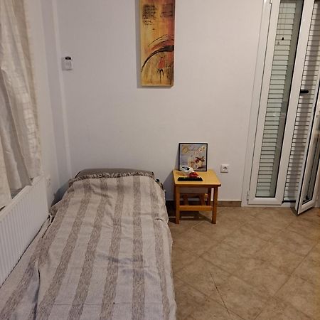 Apartment With Sea View And Balcony 60M From Beach Aegina Kültér fotó